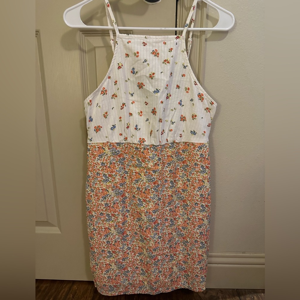 American Eagle Dress (NEVER WORN)